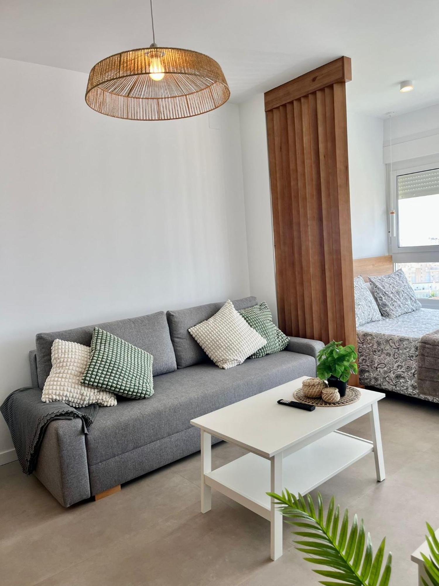 Rent4 Malaga La Colina